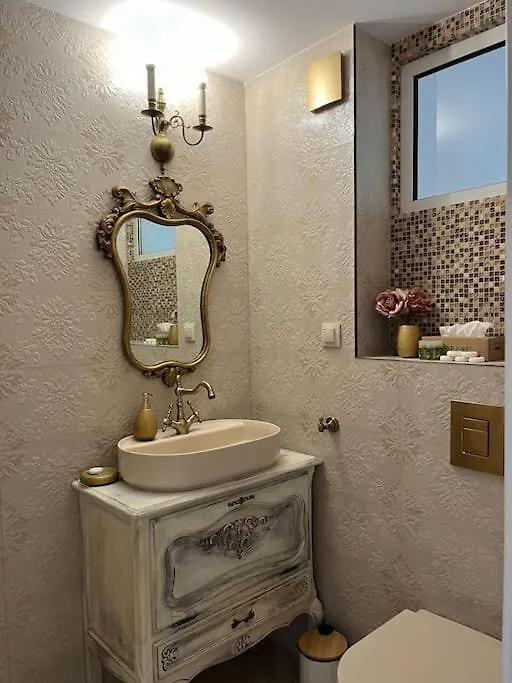 Ellie Soe Apartment Free Parking 5 Min To Metro Sofia