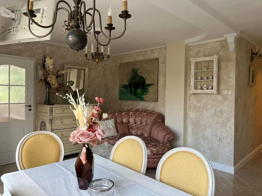 Ellie Soe Apartment Free Parking 5 Min To Metro Sofia