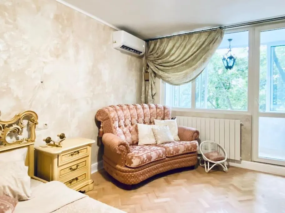 Ellie Soe Apartment Free Parking 5 Min To Metro Sofia